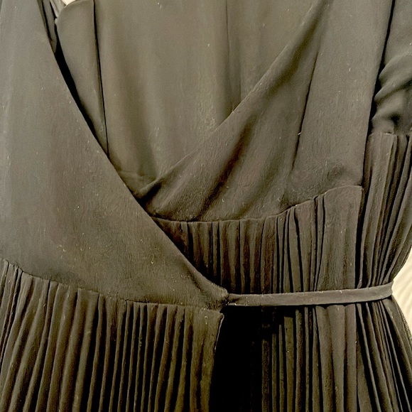 Aritzia Wilfred Short black Beaune dress - Picture 6 of 6